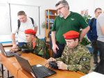 Юные операторы БПЛА соревновались в поселке под Новосибирском