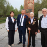 Сегодня в нашем городе состоялись патриотические акции "Пламя Победы" и "Свеча памяти", объединившие сотни искитимцев разных возрастов