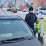 Ребенок - главный пассажир: совместную акцию провели искитимская ГАИ, отряд юных инспекторов дорожного движения и родительский патруль в городе Искитиме