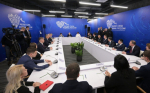 Владимир Путин: «Страна состоит из муниципалитетов и из людей, которым мы все служим»