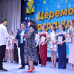 23 выпускника районных школ получили медали - 13 золотых и 10 серебряных