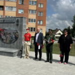 В городе Искитиме прошла акция, посвящённая памяти детей, погибших на Донбассе