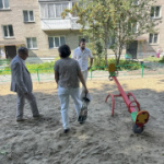 В Центральном микрорайоне появилась новая детская площадка