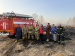 Пожарные и патрульная группа ликвидировали термоточку в Шибковском сельсовете около деревни Евсино 21 апреля. Фото Инны Абритановой